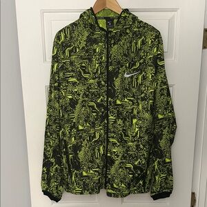 Nike Black and Neon Yellow Graphic Jacket